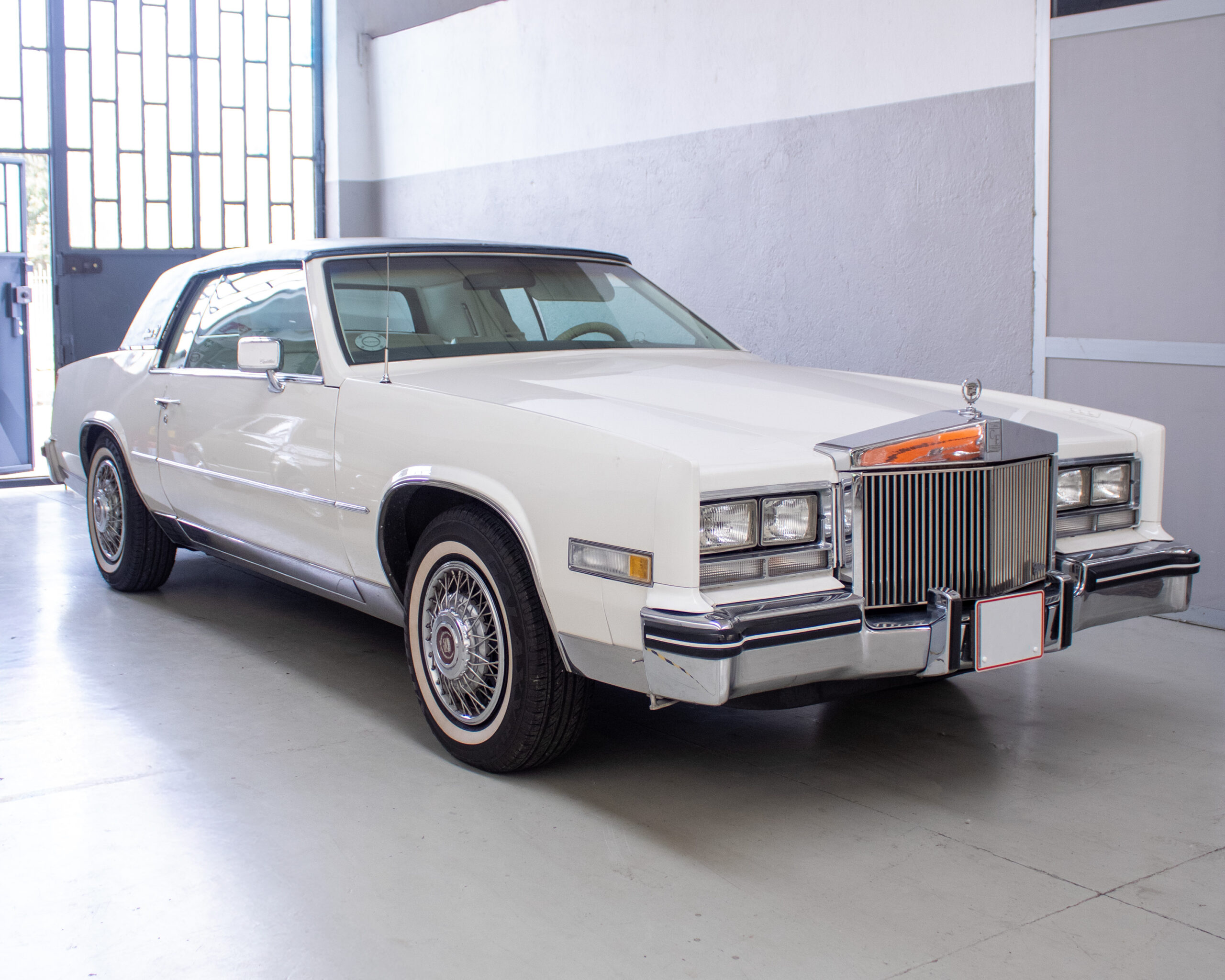 Cadillac 1